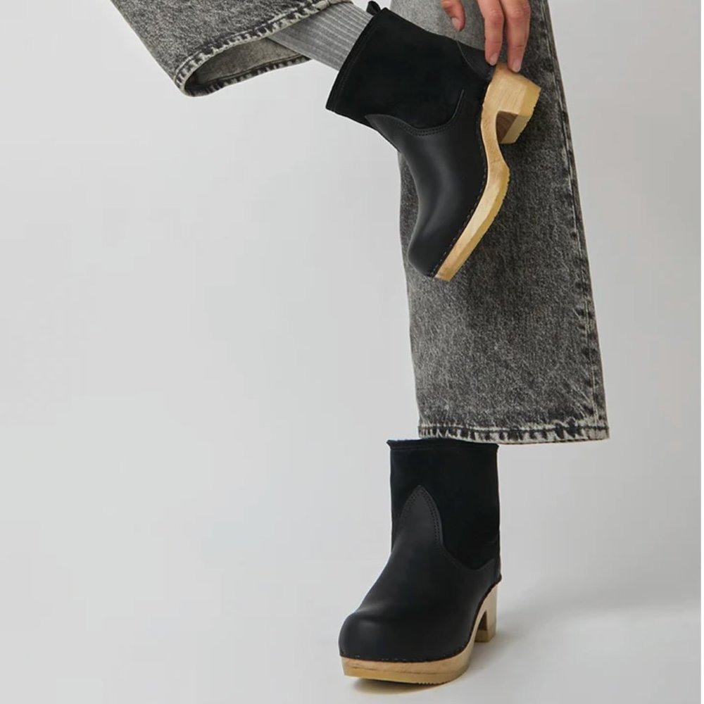 No. 6   5" Pull on Shearling Clog Boot on Mid Heel in Black Suede Size 38
